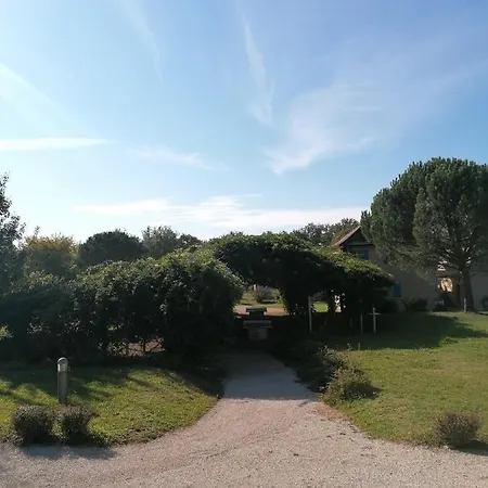 Domaine Claire Rive Duplex Renove 50m2, Sur Apartment Prayssac