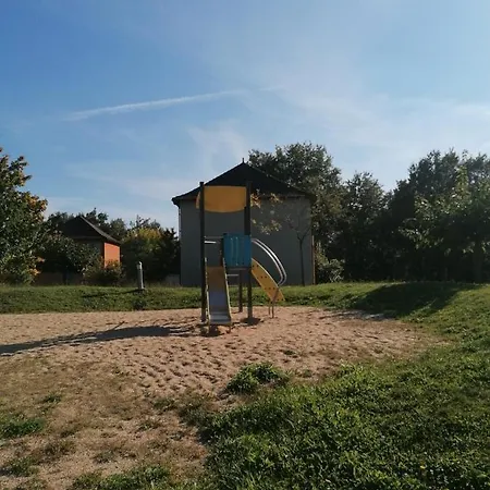 Domaine Claire Rive Duplex Renove 50m2, Sur Prayssac